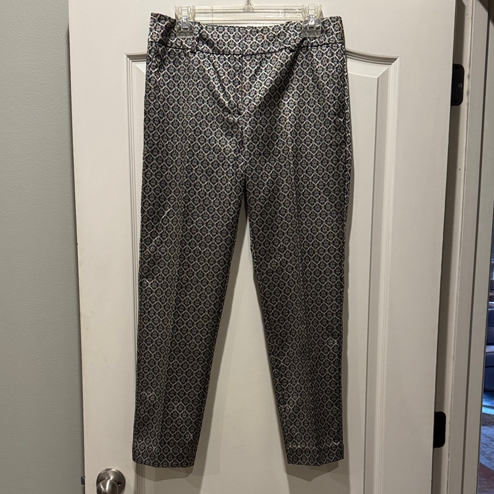 Ann Taylor Women's Patterned Straight Leg Pants - Black and Gold Metallic
